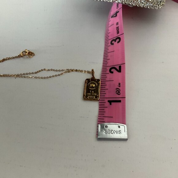 24K pure solid gold disk framed in 14k solid gold necklace - Picture 4 of 7